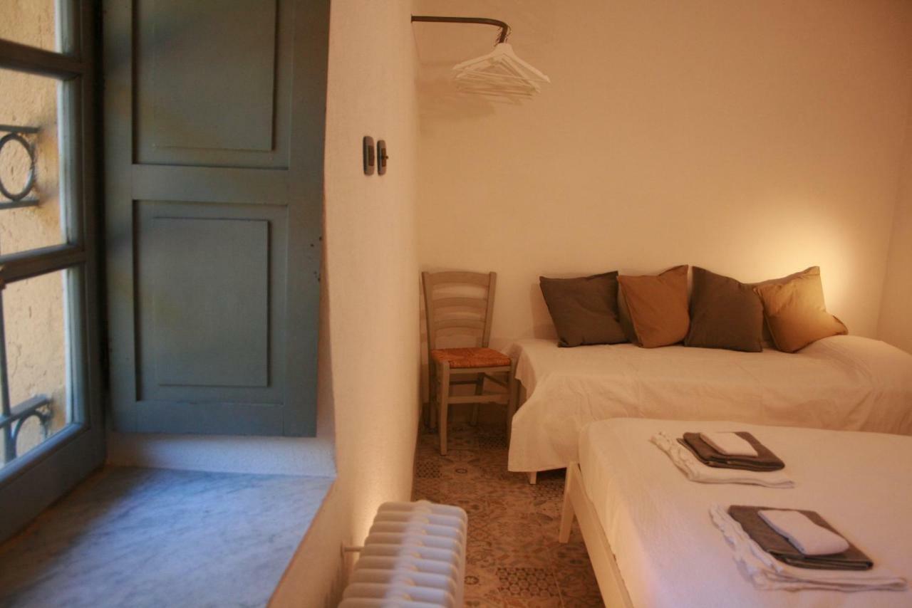 Agriturismo Alveare 菲纳莱利古雷 外观 照片