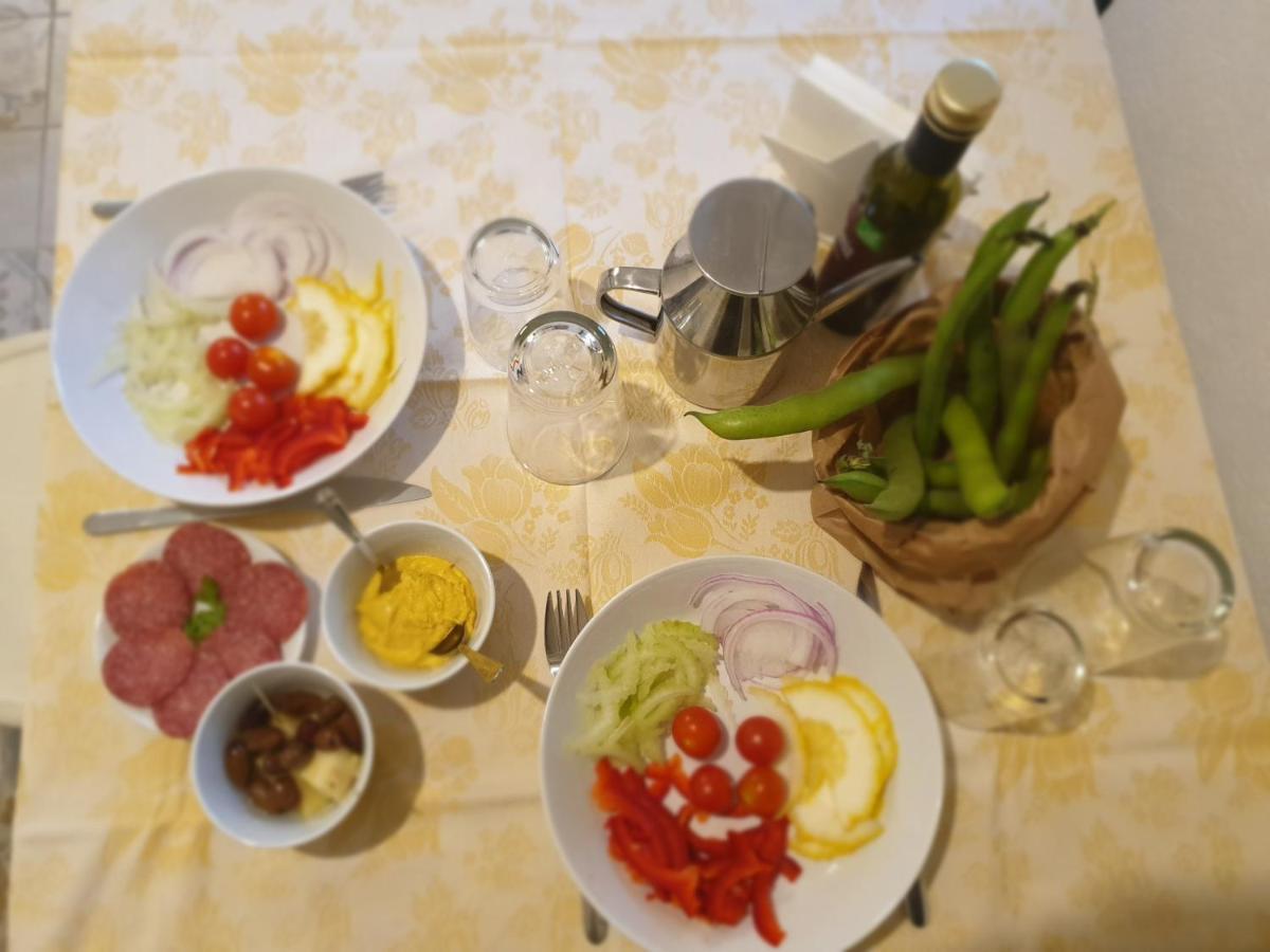 Agriturismo Alveare 菲纳莱利古雷 外观 照片